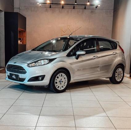 FORD FIESTA 1.6 SE HATCH 16V FLEX 4P MANUAL